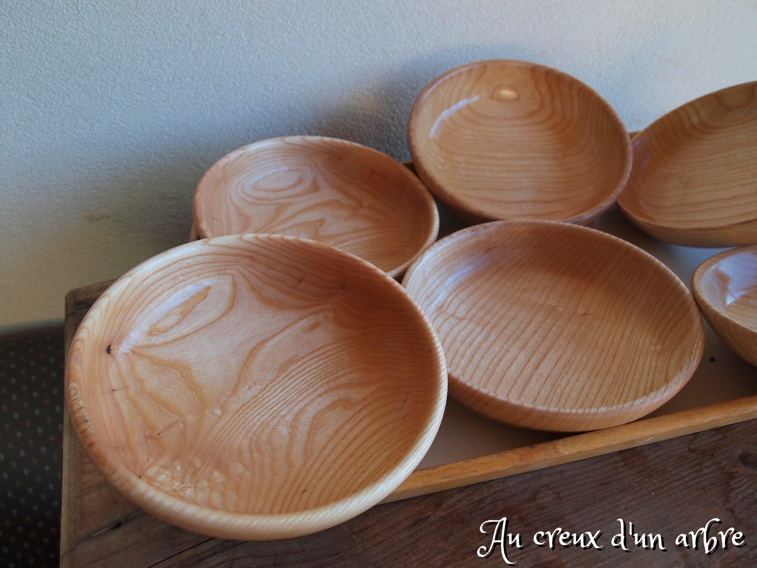 Lot de 6 assiettes creuses en frêne pour Elodie – Image 3