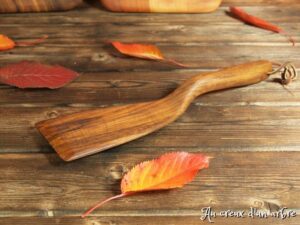 Spatule en noyer