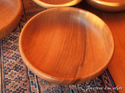 Assiette creuse en noyer – Image 2