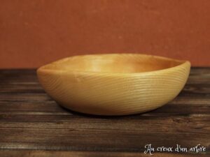 Assiette creuse en frêne 589