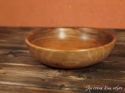 Assiette creuse en noyer – Image 4