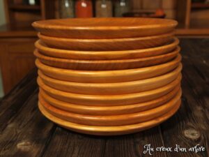 Assiette plates en merisier 70