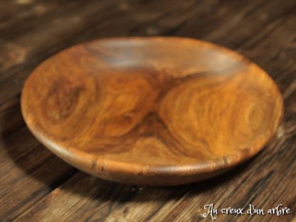 Assiette mi-creuse en noyer – Image 4