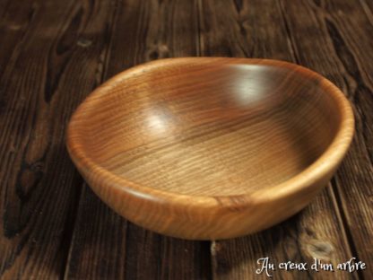 Assiette creuse en noyer – Image 3