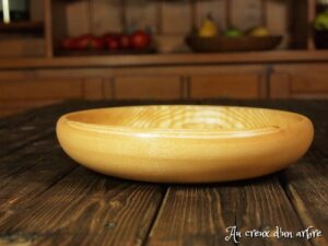 Assiette mi-creuse en frêne 522