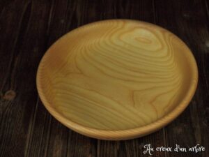 Assiette creuse en frêne 514
