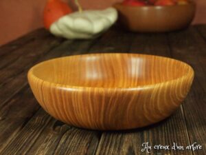 Assiette creuse en orme 500