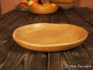 Assiette mi-creuse en poirier 473