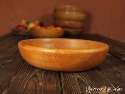 Assiette creuse en poirier