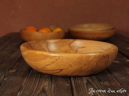 Assiette creuse en frêne-olivier