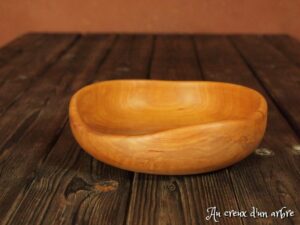 Assiette creuse en poirier 493