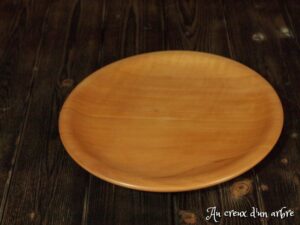 Assiette plate en poirier 445