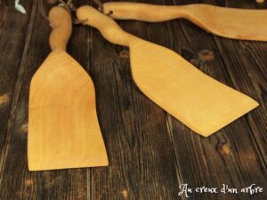 Spatule en poirier