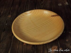 Assiette mi-creuse en frêne 418