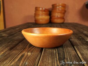 Assiette creuse en poirier - Taille bébé 394