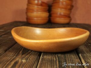 Assiette creuse en poirier 396
