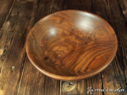 Assiette creuse en noyer – Image 6
