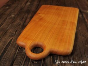 Planche à découper en merisier
