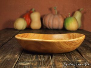 Assiette creuse en orme 359