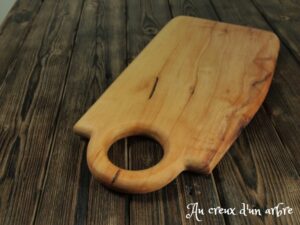 Planche à découper en pommier