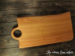 Planche à découper en merisier