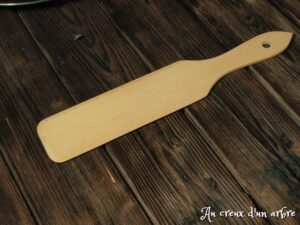 Spatule à crêpe en hêtre