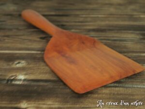 Spatule en pommier