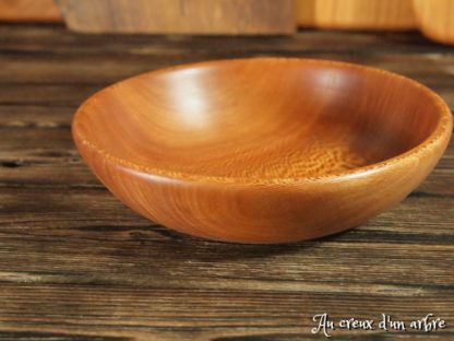 Assiette mi-creuse en platane taille bébé – Image 4