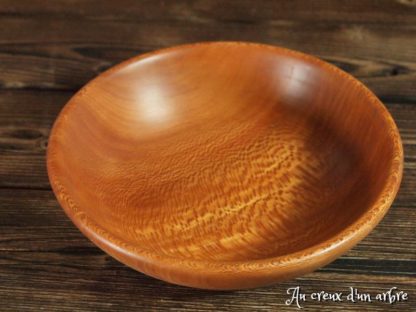 Assiette mi-creuse en platane taille bébé