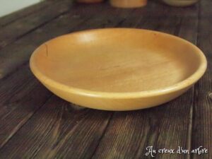 Assiette mi-creuse en hêtre 286