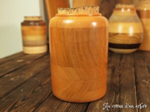 Pot en bois de merisier
