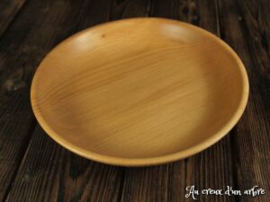 Assiette mi-creuse en hêtre 260