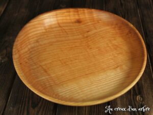 Assiette mi-creuse en frêne 257