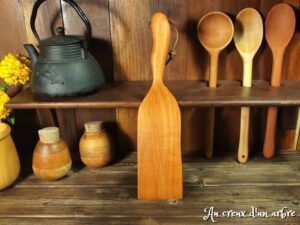 Spatule en merisier