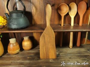 Spatule en noyer