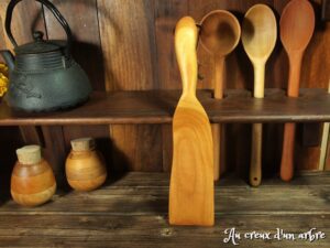 Spatule en merisier