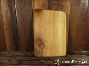 Planche à découper en noyer
