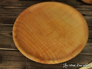 Petite assiette plate en frêne 227