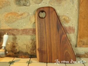 Planche à découper en noyer