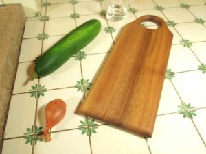 Planche à découper en noyer