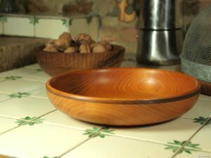 Assiette creuse en merisier 197
