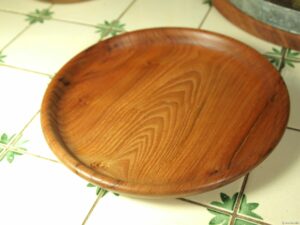 Assiette plate en orme 200