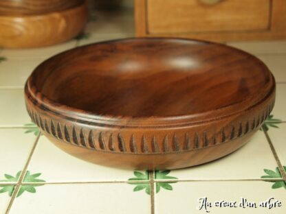 Assiette creuse en noyer – Image 2