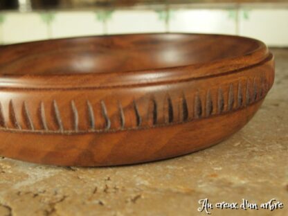 Assiette creuse en noyer – Image 5
