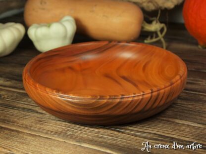 Assiette creuse en merisier