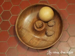 Casse-noix en noyer