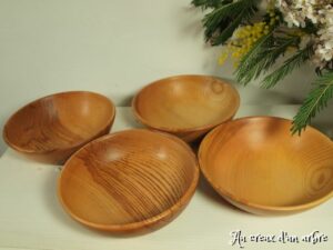 Assiette creuse en frêne 139