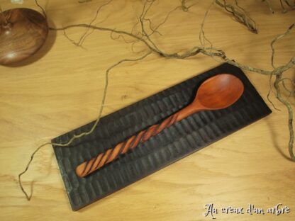 Cuillère et spatule en pommier pour Anne-Sophie
