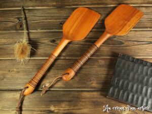 Spatule en merisier