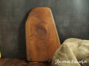 Planche à découper en noyer